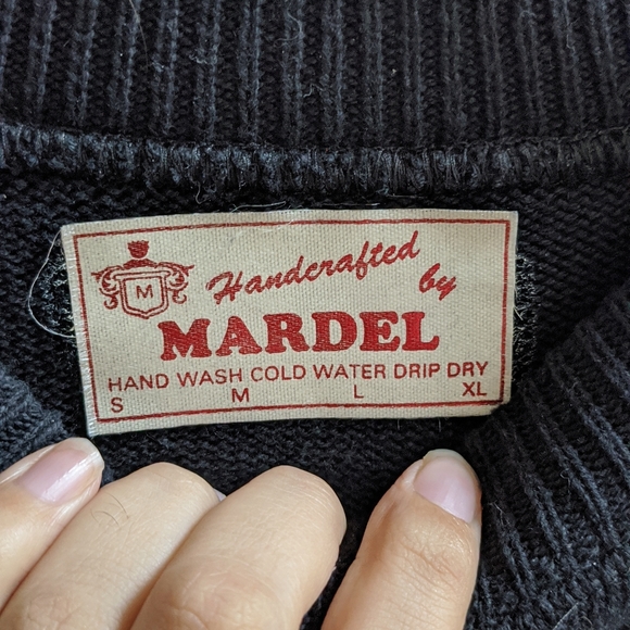 Vintage 80-90s oversized sweater - Picture 2 of 5